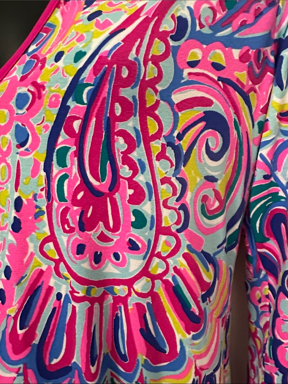 Lilly Pulitzer V-Neck Hooded Tunic in Bright Multi-Paisley Print - Picture 5 of 8